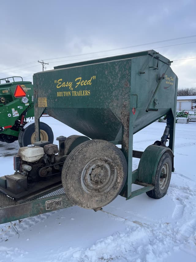 Image of Bruton Trailers Easy Feed equipment image 4