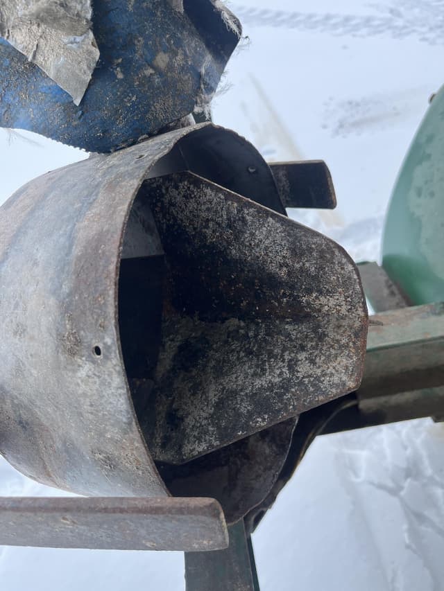 Image of Bruton Trailers Easy Feed equipment image 3