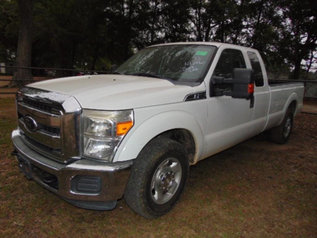 2012 Ford F-250 Equipment Image0