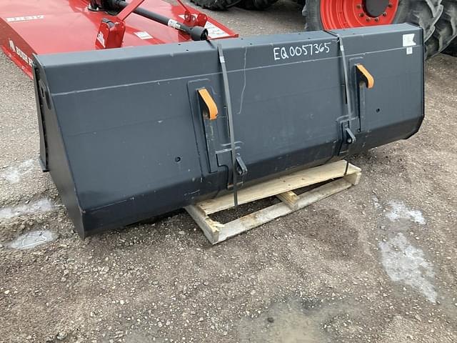 Image of Undetermined Bucket equipment image 4
