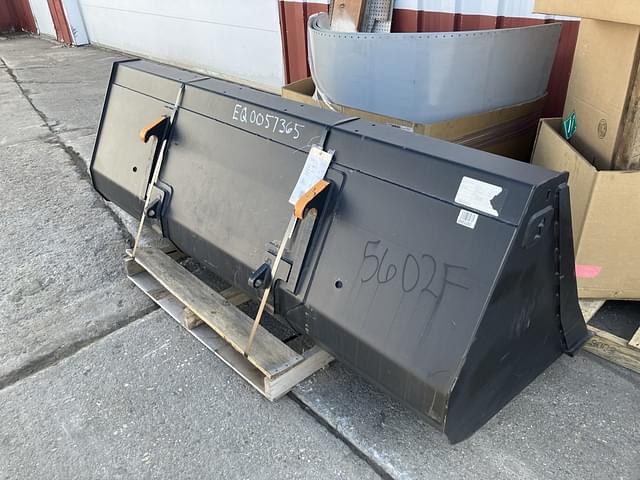 Image of Undetermined Bucket equipment image 2