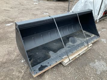 Main image Undetermined Bucket