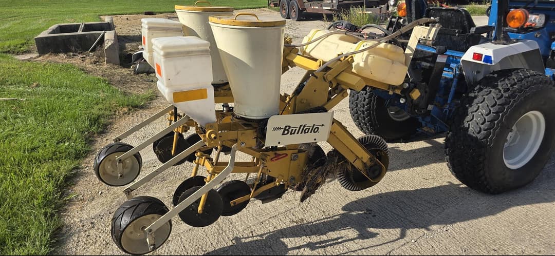 Image of Buffalo 4500 Primary image