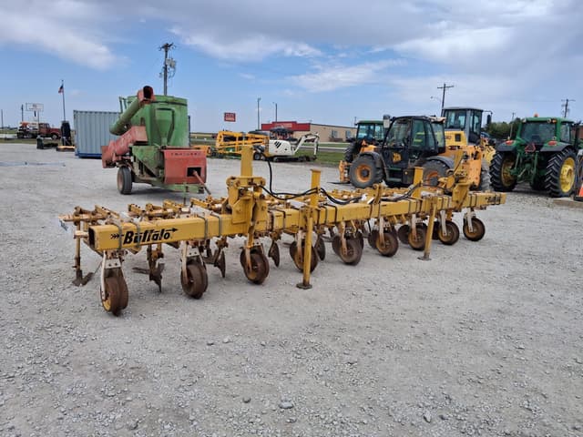 Image of Buffalo 4600 equipment image 3