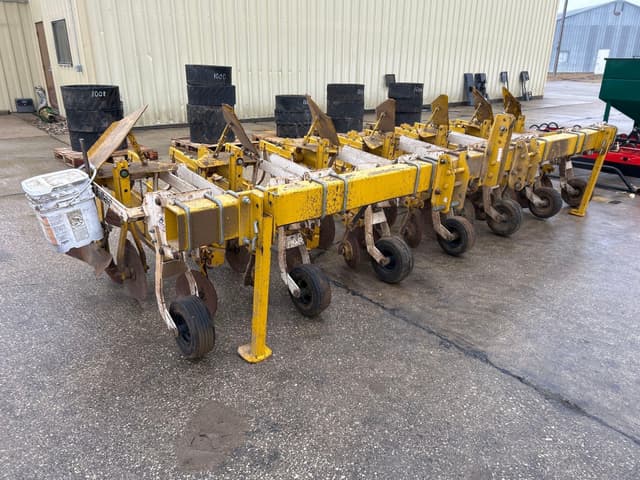 Image of Buffalo 4630 equipment image 1