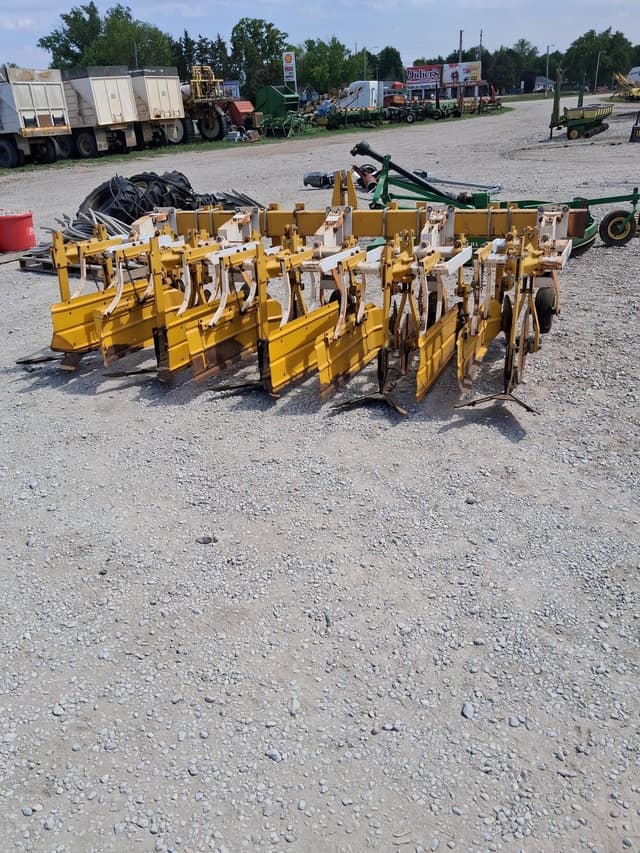 Image of Buffalo 4630 equipment image 1