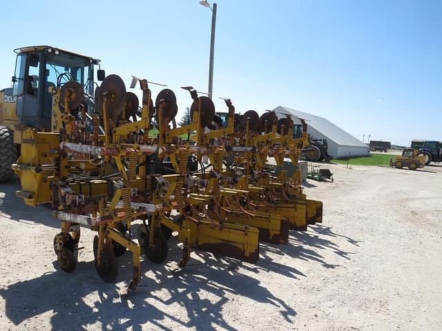Image of Buffalo 4640 equipment image 2