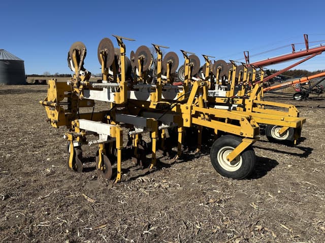 Image of Buffalo 6300 equipment image 2