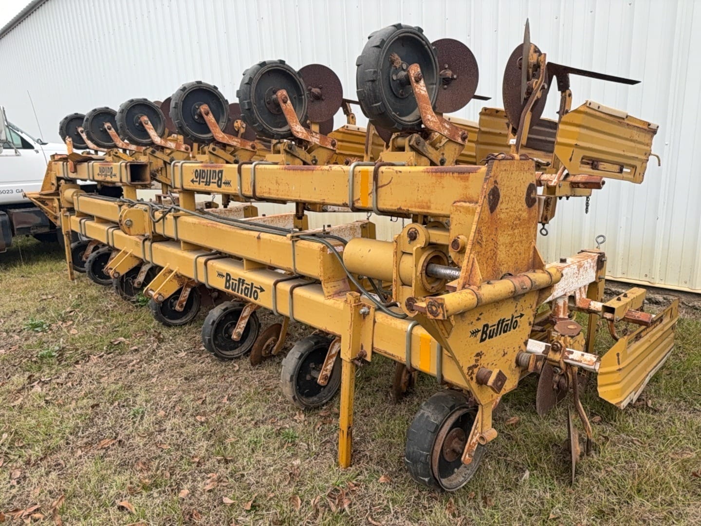 Buffalo 6300 Equipment Image0