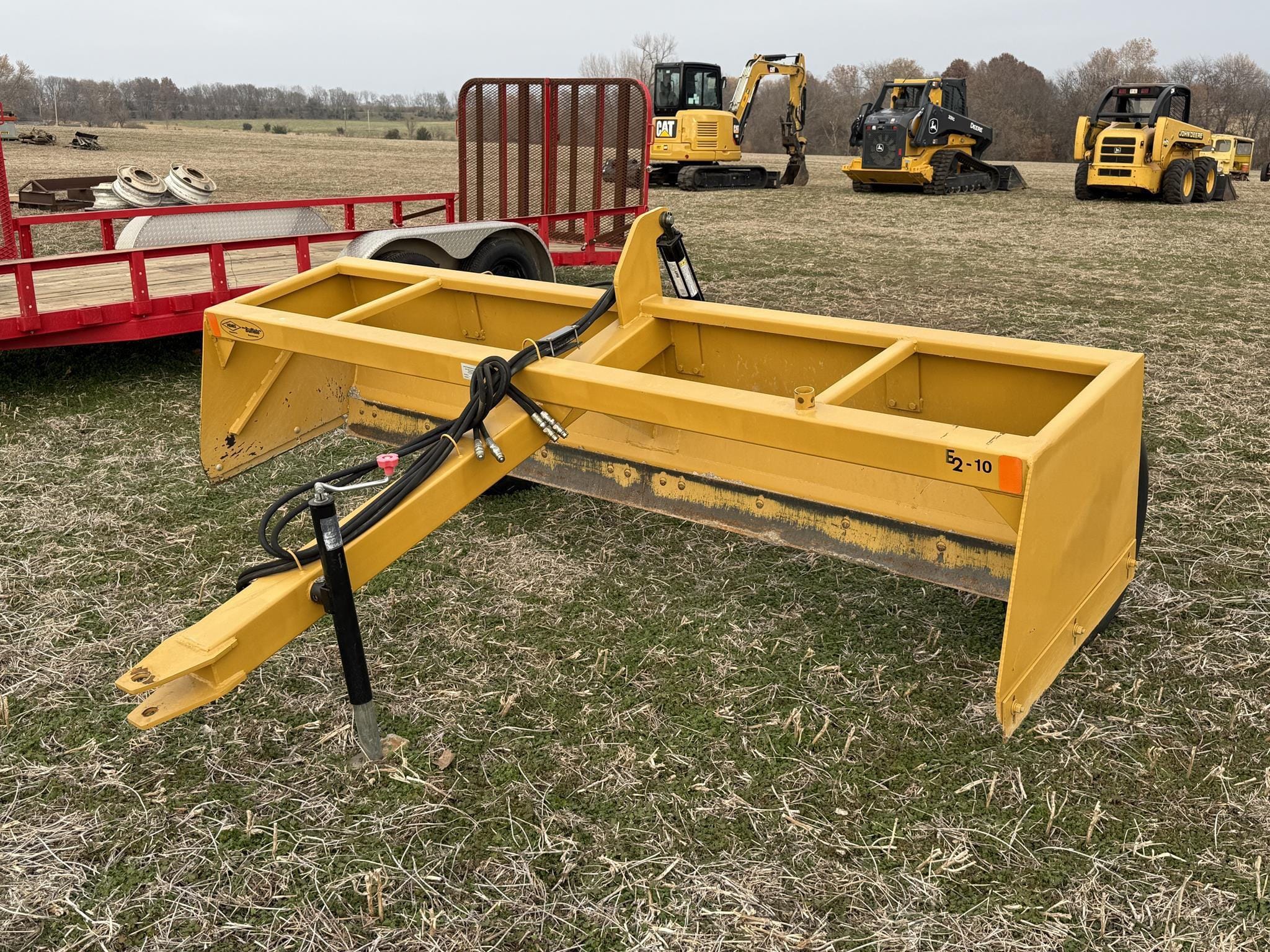 Buffalo E2-10 Equipment Image0