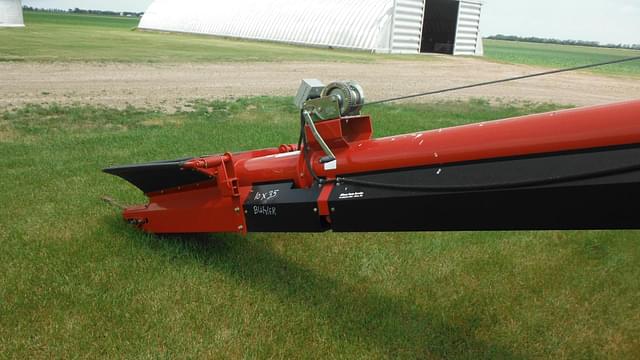 Image of Buhler Farm King 1035 equipment image 3