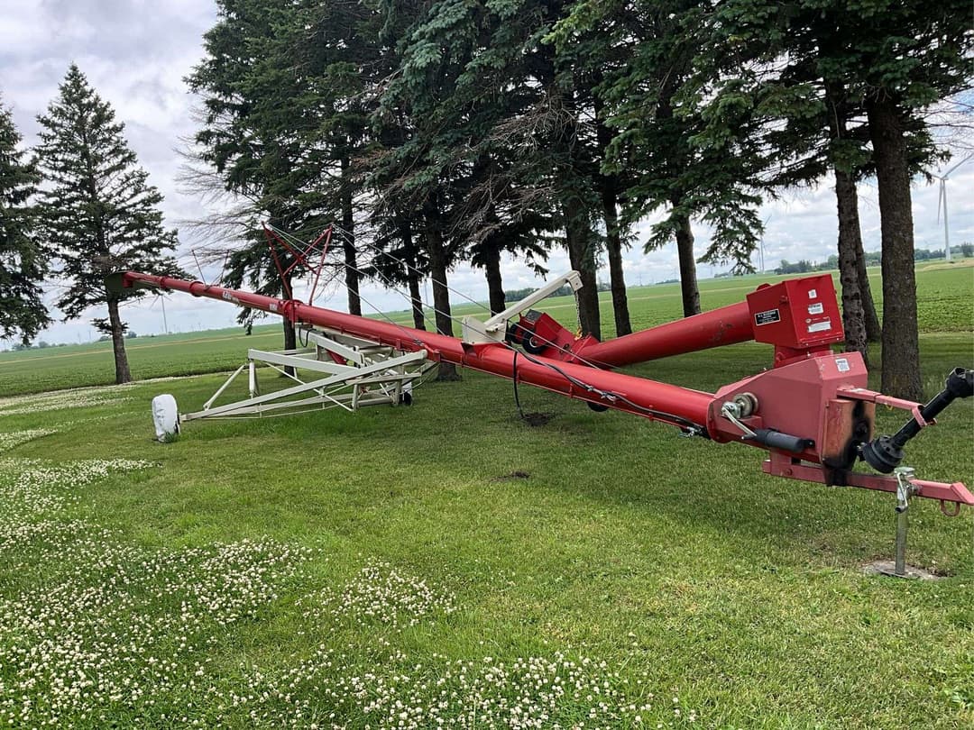 Image of Buhler Farm King 1080 Primary image