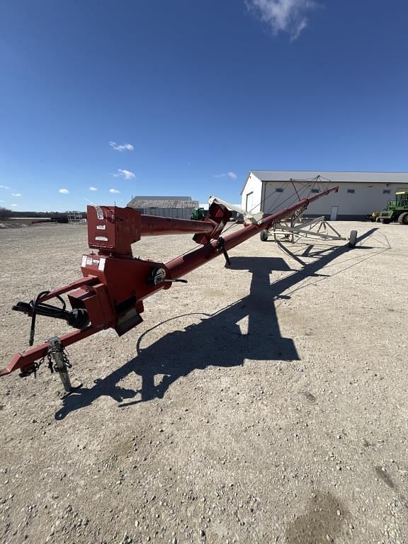 Image of Buhler Farm King 10x70 Primary image