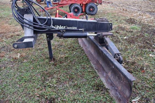Image of Buhler Farm King 100 equipment image 1