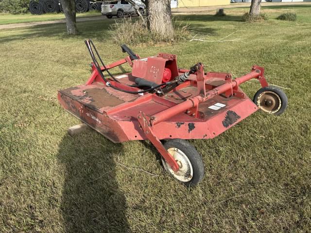 Image of Buhler Farm King 620 equipment image 2