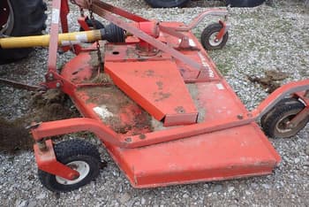 Buhler Farm King Y750R Equipment Image0