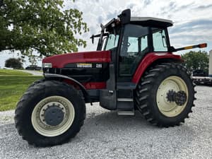 2004 Versatile 2145 Image
