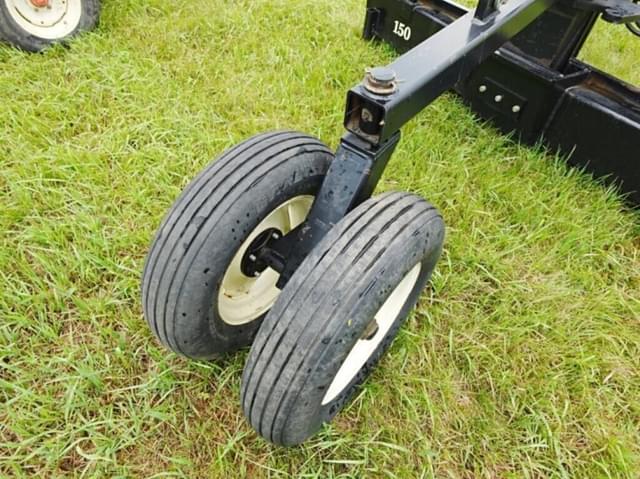 Image of Buhler Farm King 150 equipment image 4