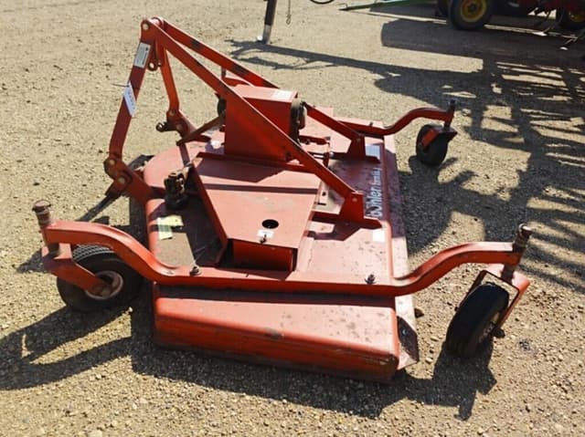 Image of Buhler Farm King Y650R equipment image 4