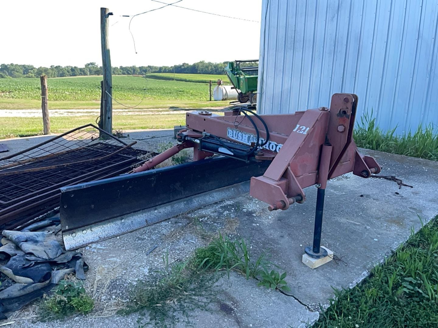 Bush Hog 121-09 Equipment Image0