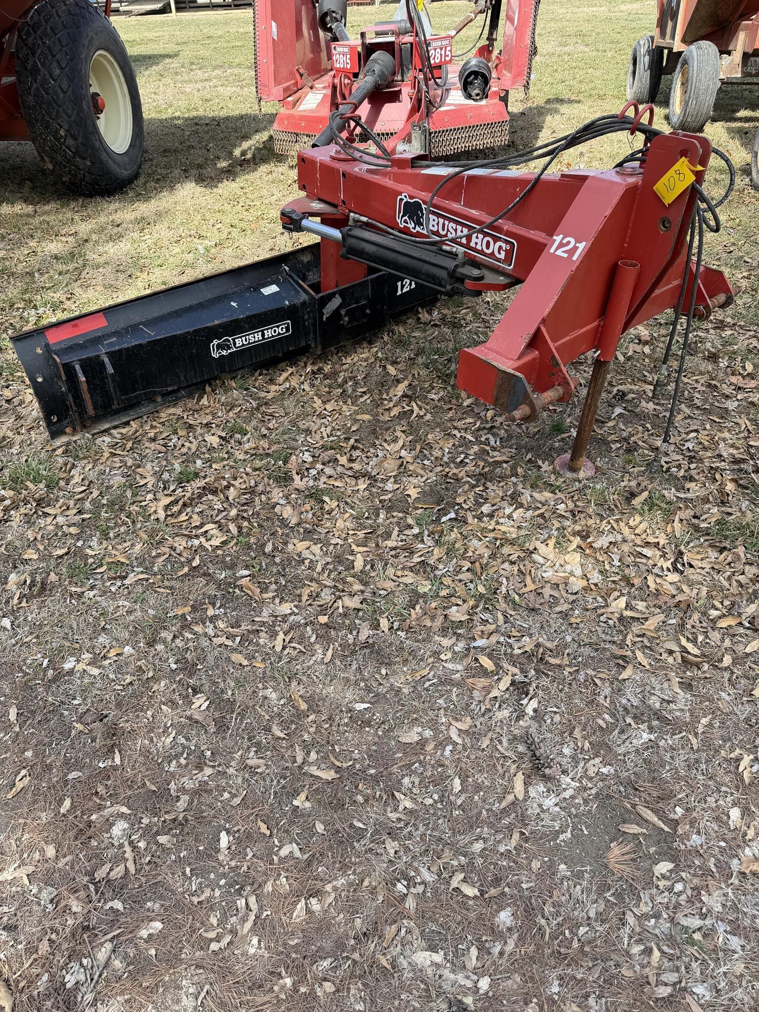 Bush Hog 121 Equipment Image0