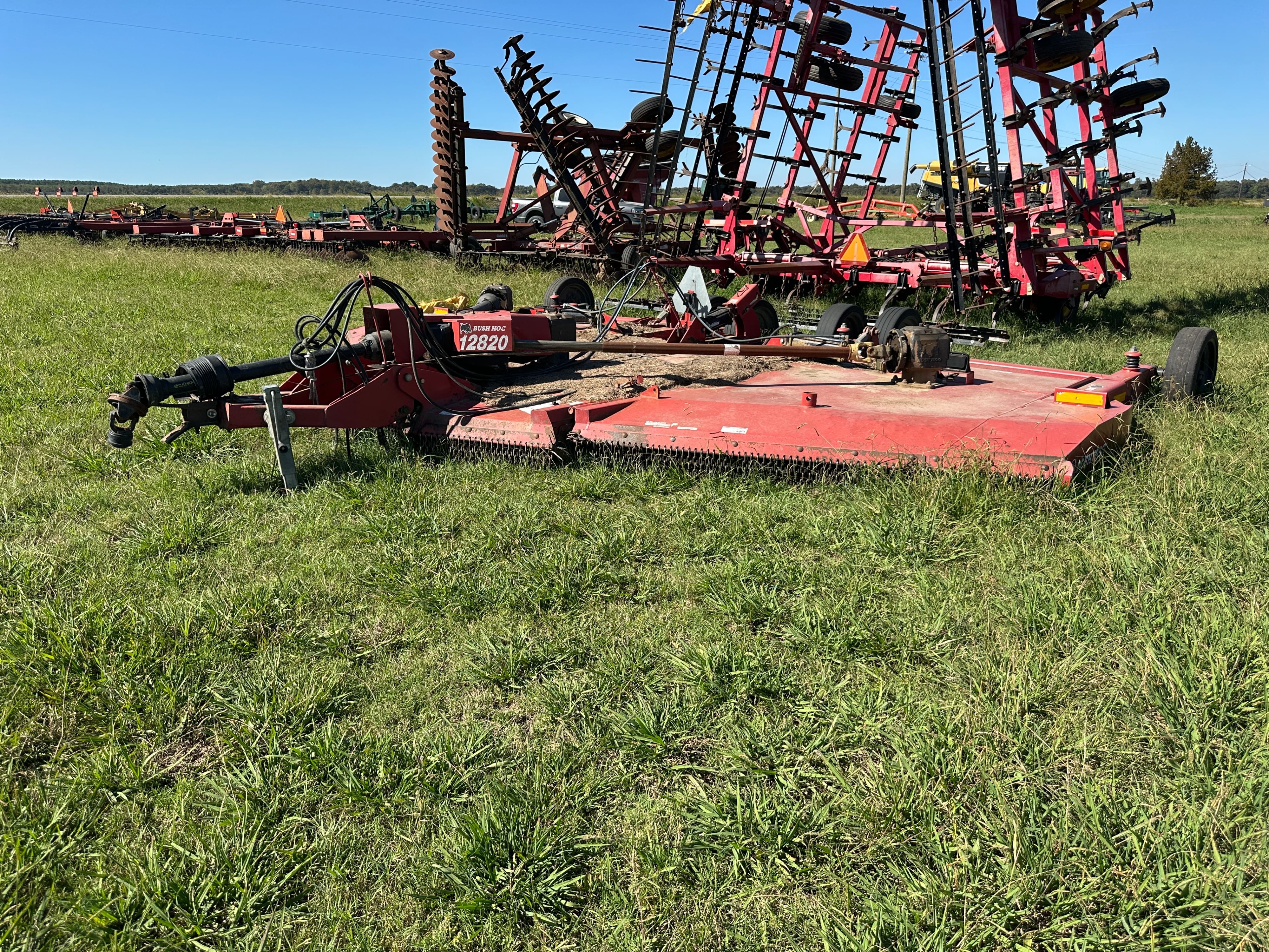Bush Hog 12820 Equipment Image0