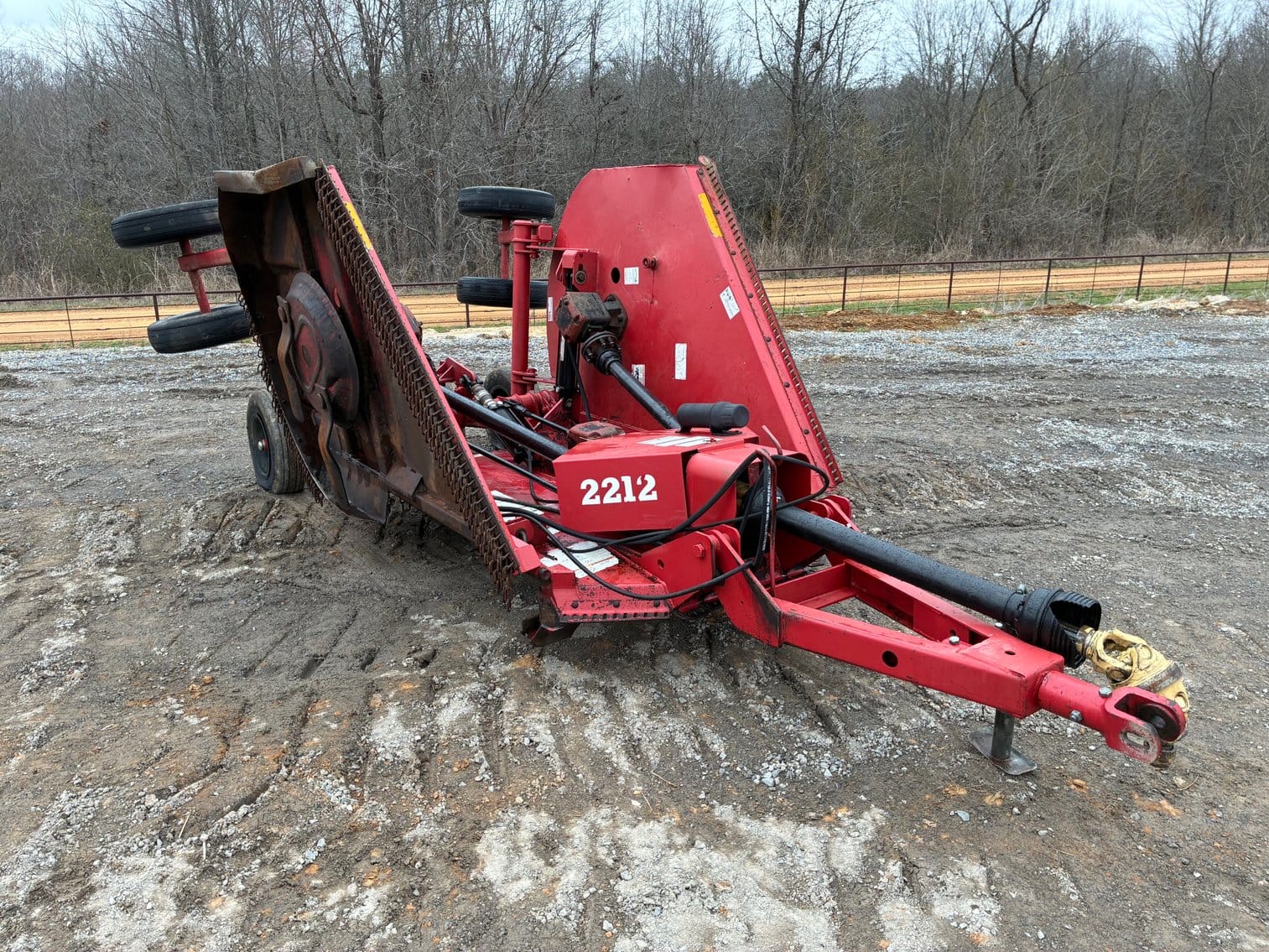 Bush Hog 2212 Equipment Image0