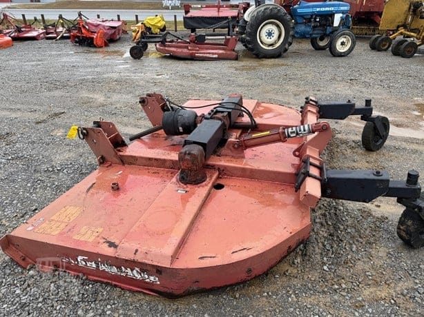 Bush Hog 2510 Equipment Image0