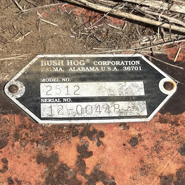 Image of Bush Hog 2512 equipment image 2