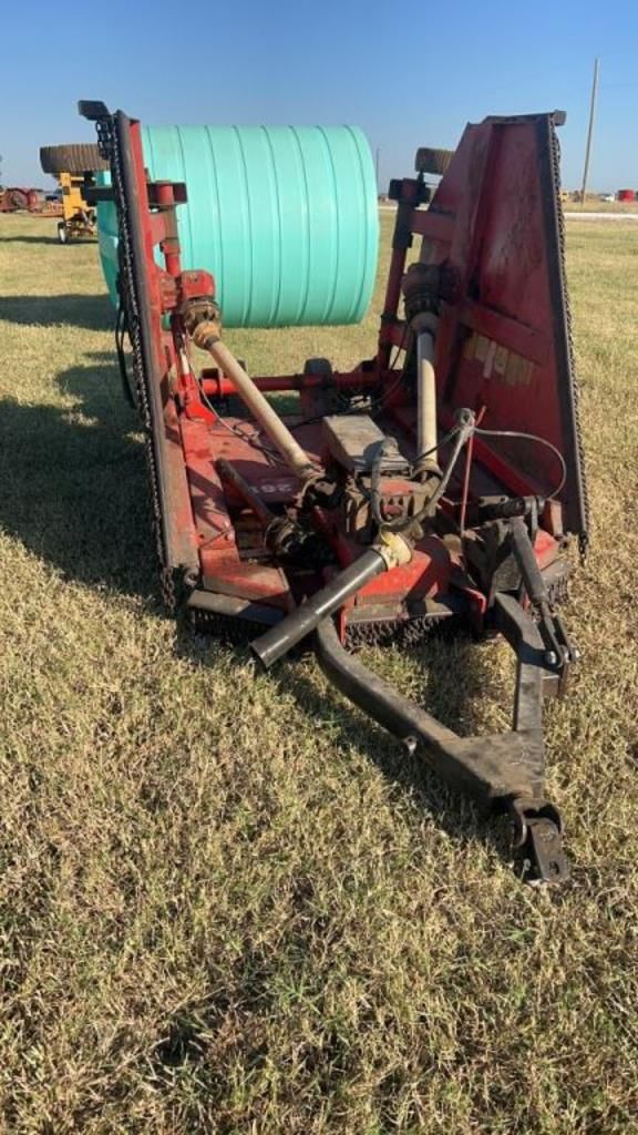 Bush Hog 2610 Equipment Image0