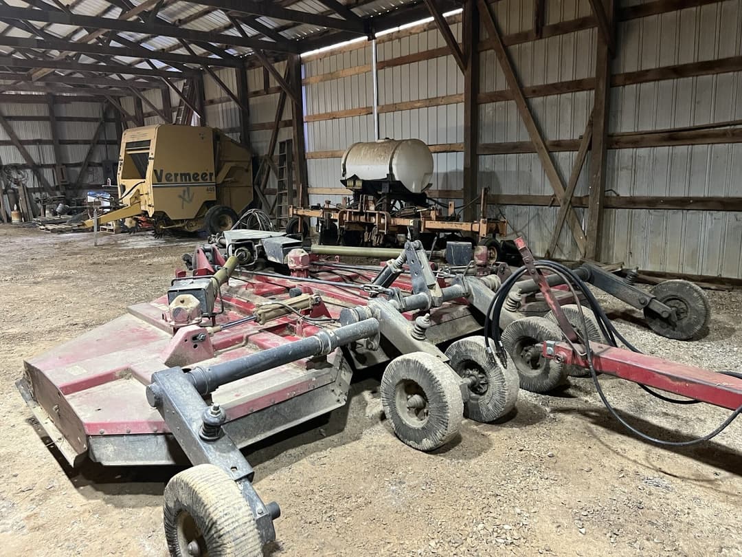 Image of Bush Hog 2615L Image 1