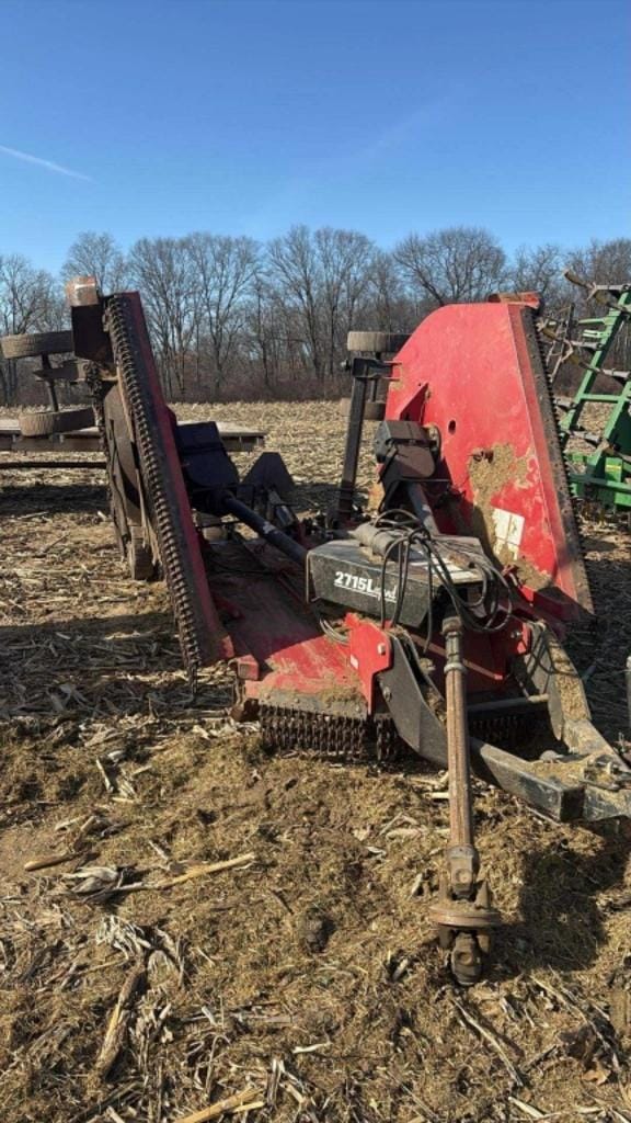 Bush Hog 2715 Equipment Image0