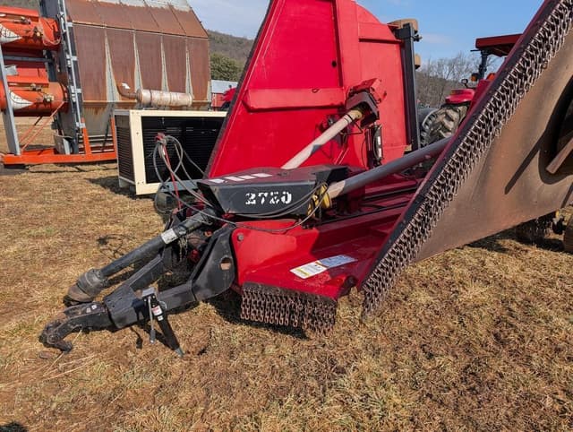 Image of Bush Hog 2720 equipment image 2