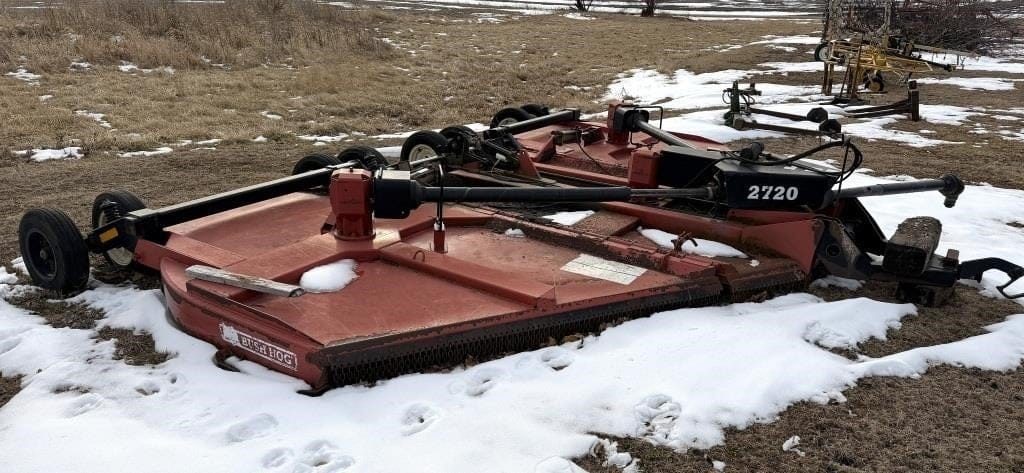 Bush Hog 2720 Equipment Image0