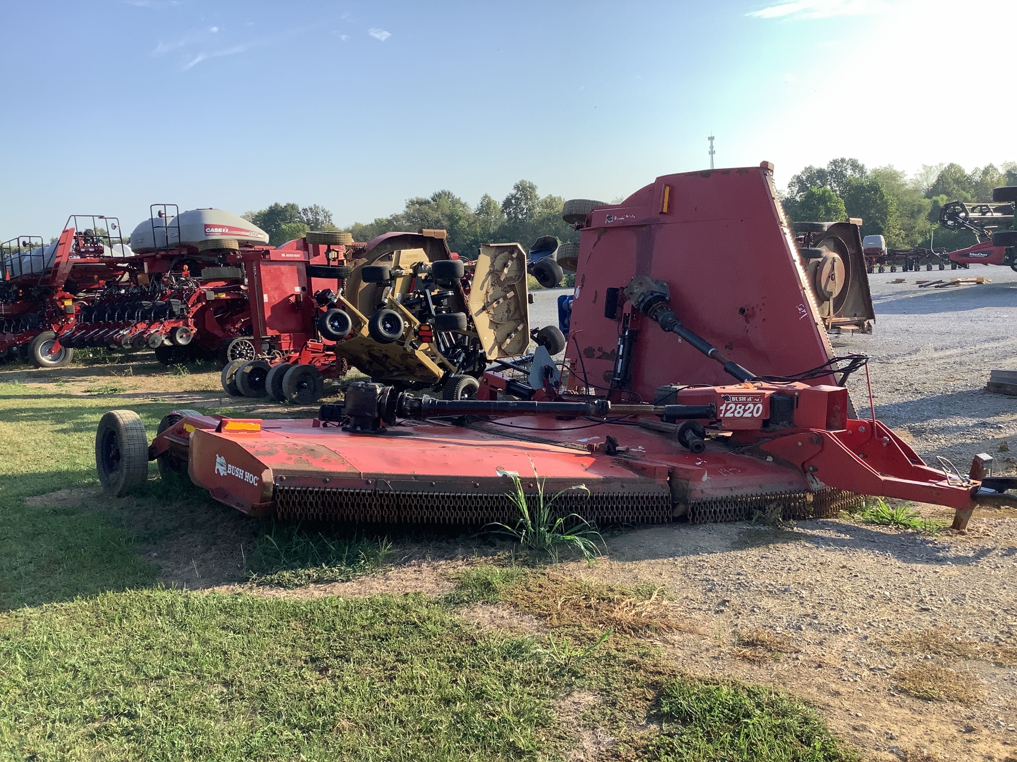 Bush Hog 12820 Equipment Image0