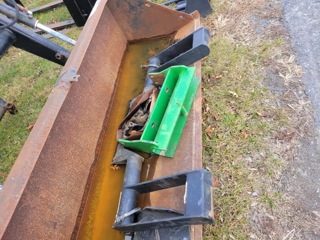 Image of Bush Hog 2845QT equipment image 2