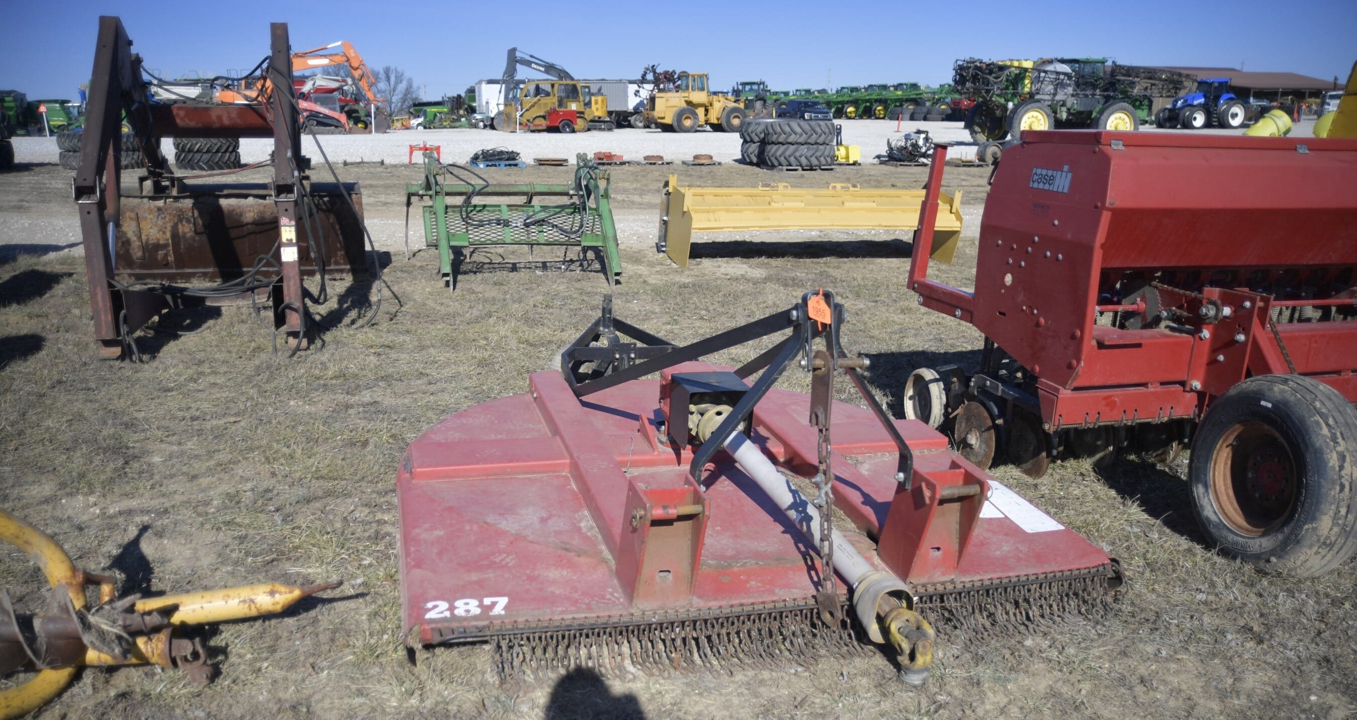 Bush Hog 287 Equipment Image0