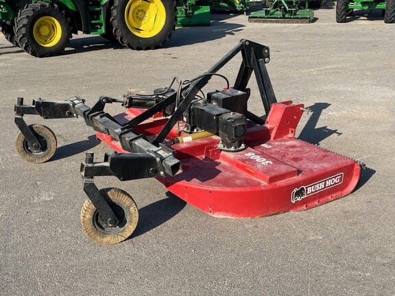 Bush Hog 3008 Equipment Image0