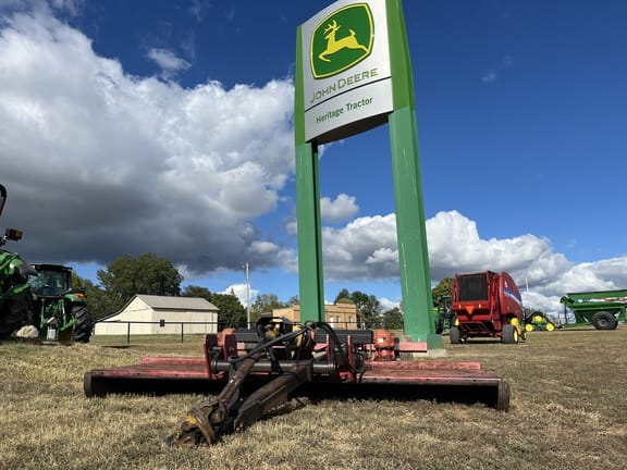 Bush Hog 3210 Equipment Image0