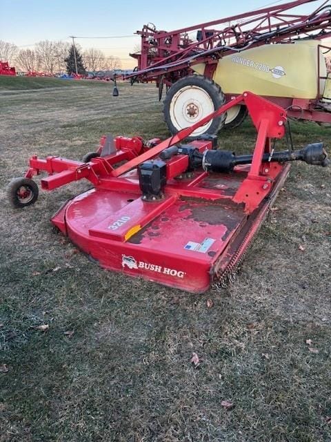 Bush Hog 3210 Equipment Image0