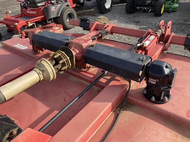 Image of Bush Hog 3210 equipment image 3