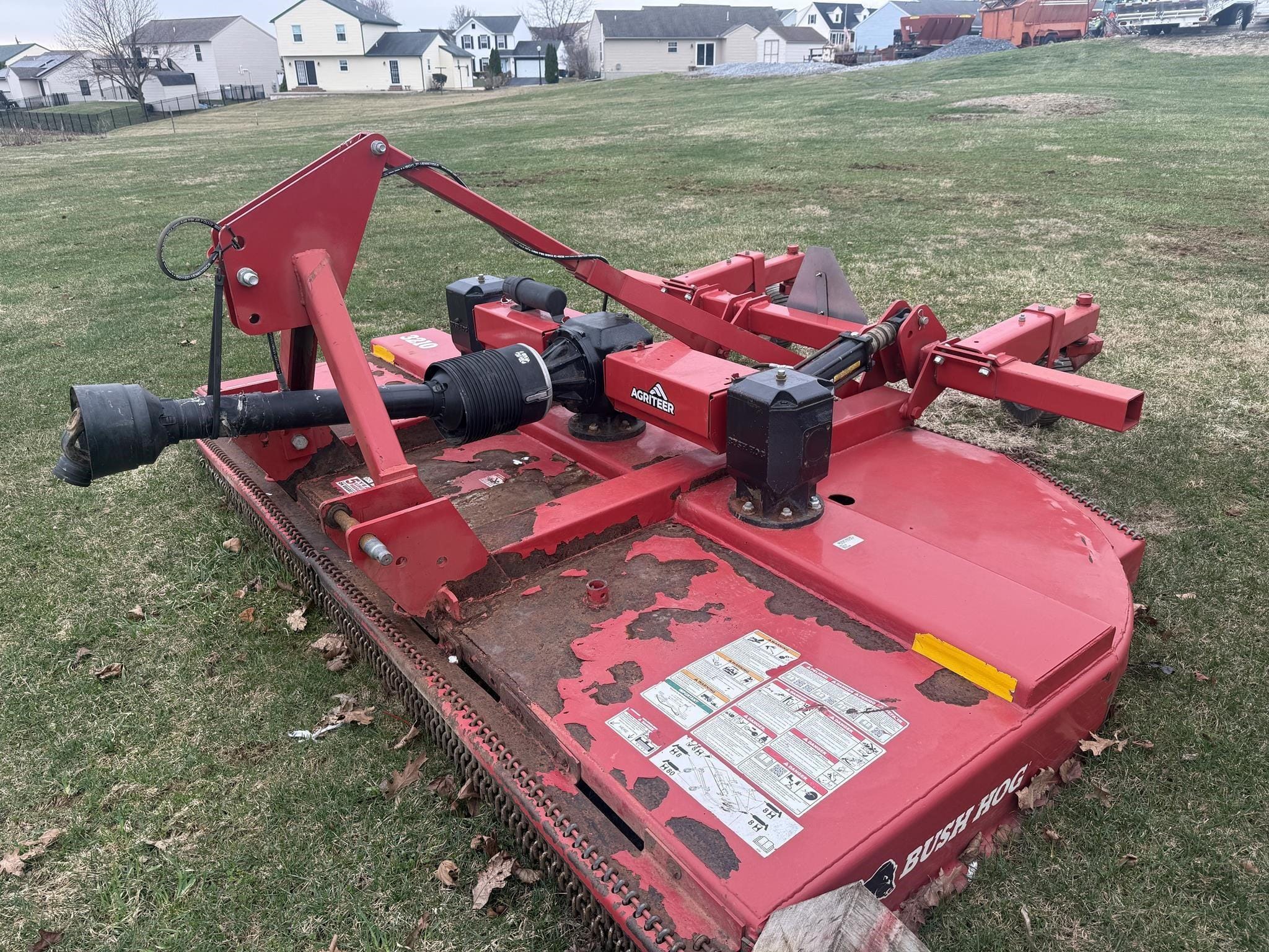 Bush Hog 3210 Equipment Image0