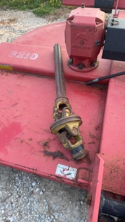 Image of Bush Hog 3210 equipment image 2