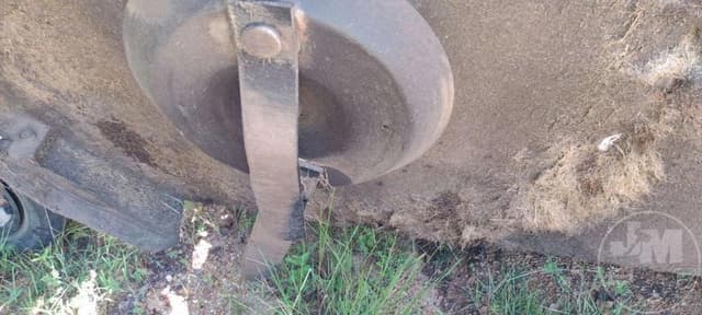 Image of Bush Hog 3715 equipment image 4