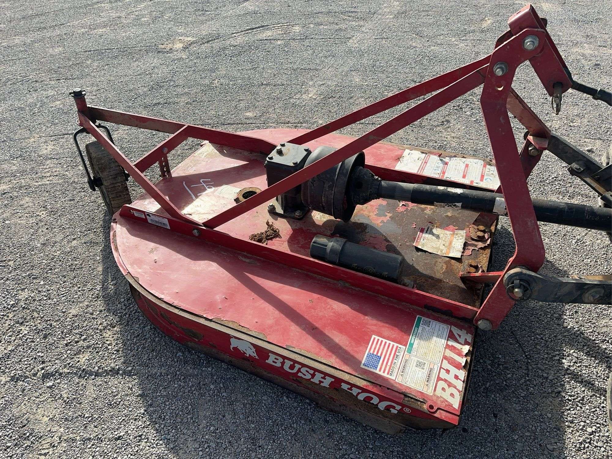 Bush Hog BH114 Equipment Image0