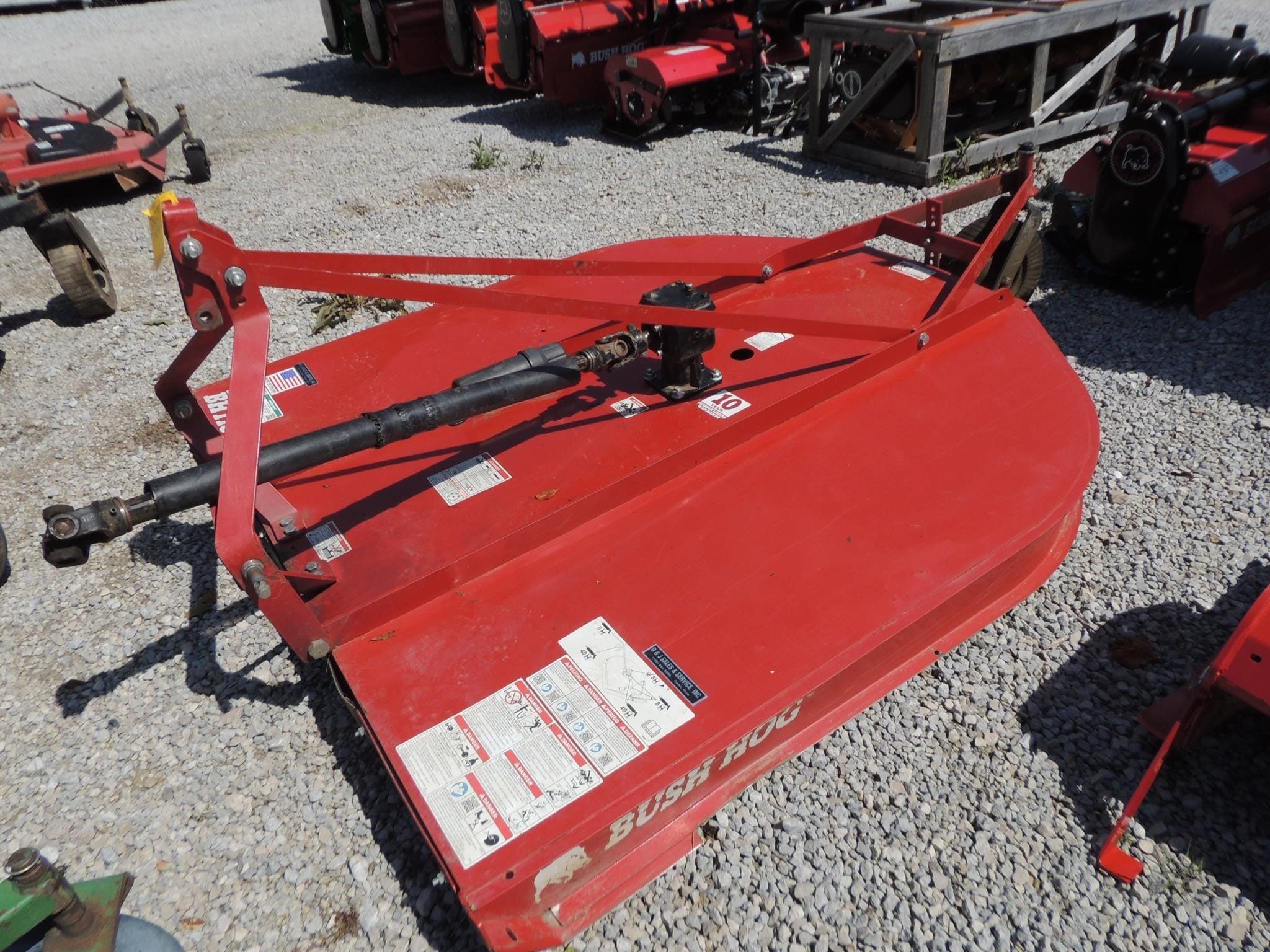 Bush Hog BH116 Equipment Image0