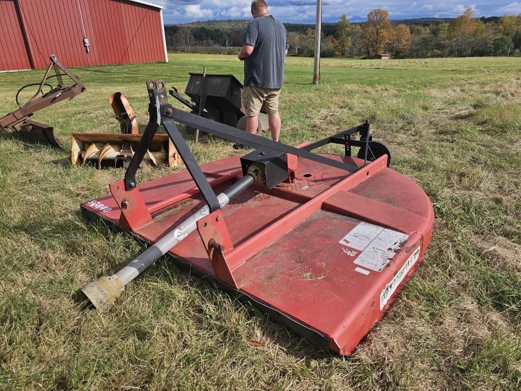 Bush Hog SQ840 Equipment Image0