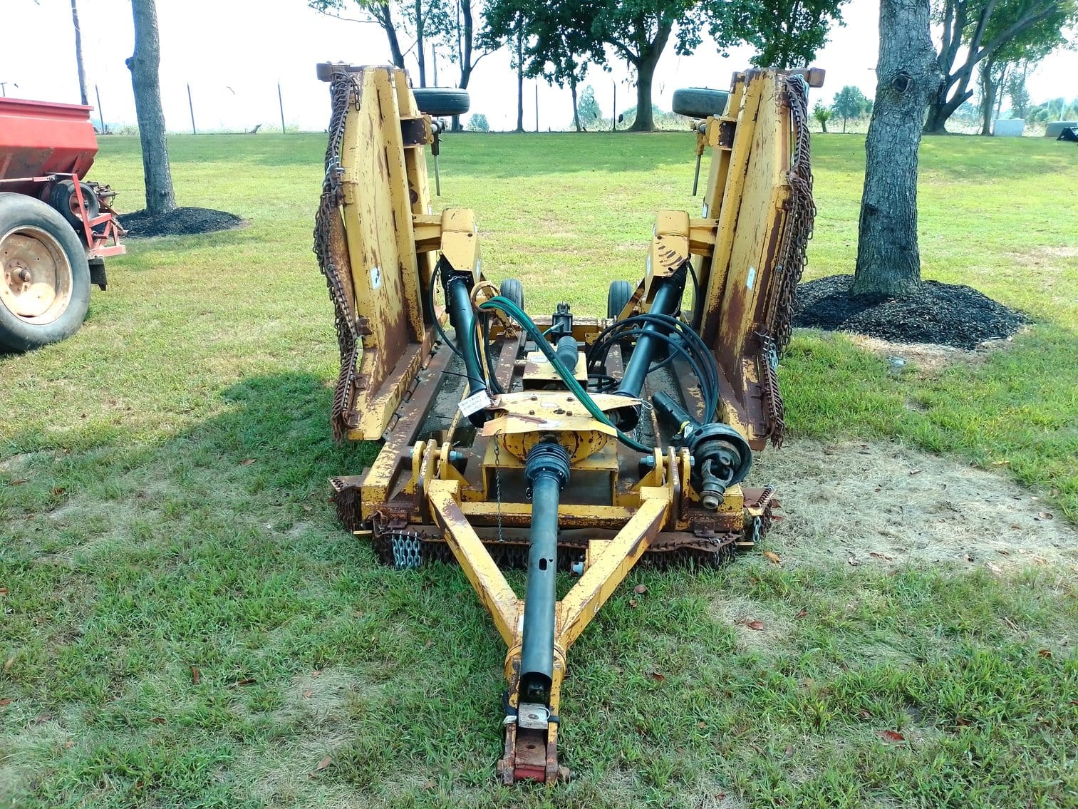 Bush-Whacker T180 Equipment Image0