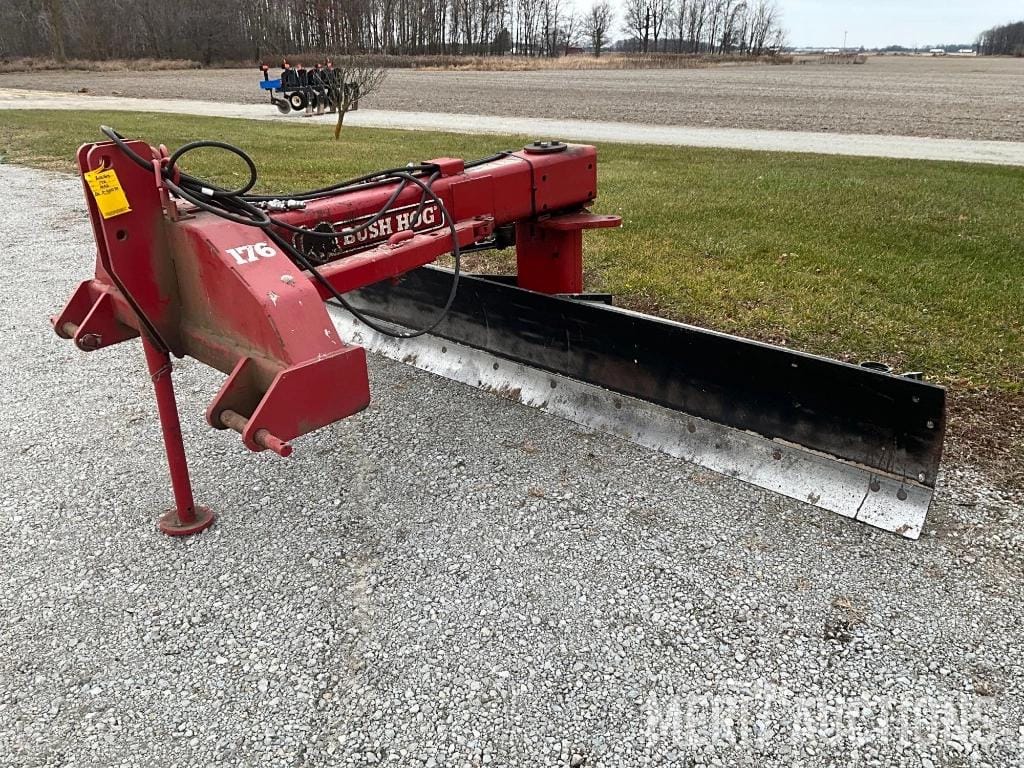 Main image Bush Hog 176