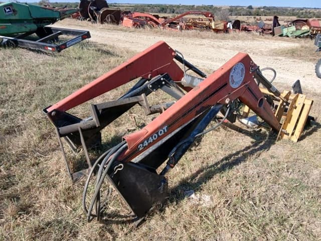 Image of Bush Hog 2440 QT equipment image 2